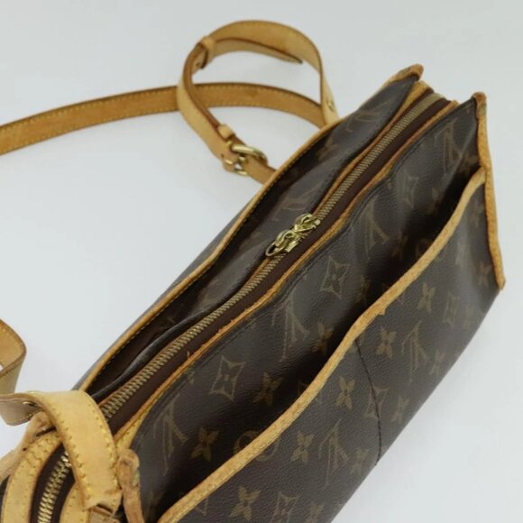 LOUIS VUITTON Monogram Popincourt Long Shoulder Bag - Picture 5 of 16